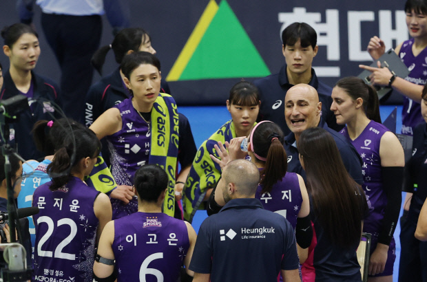 3위부터 꼴찌까지 단 6점 차…남자부 중위권 대혼전